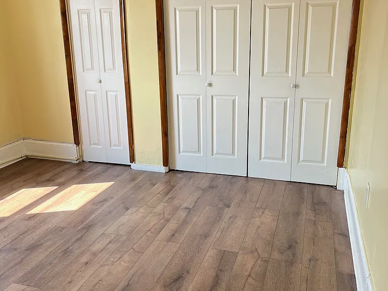 5353 Woodland Ave #2 — Photo 15