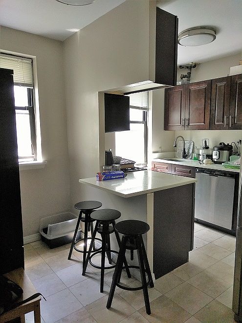 1st image of 2158 35th St APT 4C