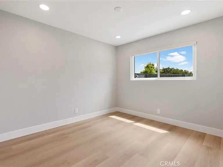 3019 Cresta Way — Photo 16