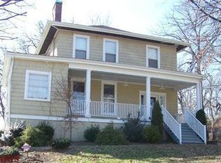319 N Gore Ave, Saint Louis, MO