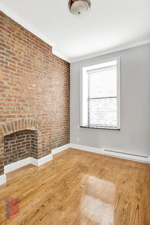 15 West 103rd Street — Photo 3