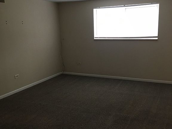 4th image of 2900 Eliot Cir #0