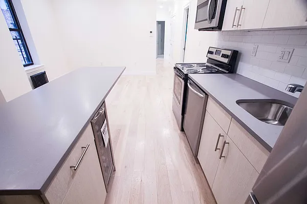 Rented by Dallien Realty Limited Liability Company | media 4