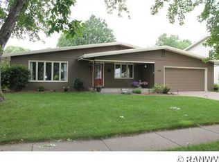 1420 Cummings Ave, Eau Claire, WI 54701