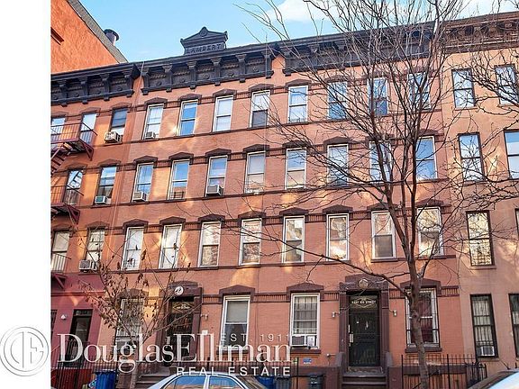 5th image of 310 E 105th St APT 5