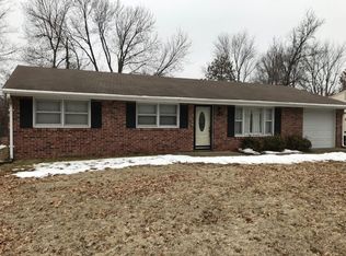 2621 Kimball Ave, Manhattan, KS 66502
