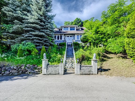 2nd image of 3332 King St