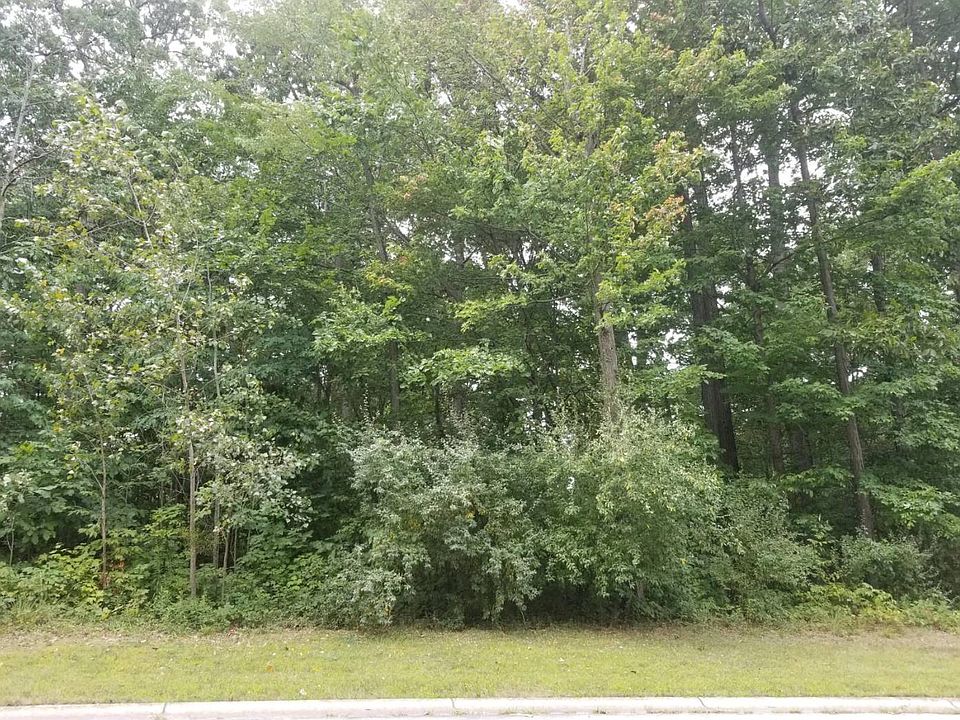 2nd image of 906 Kimmel Ct