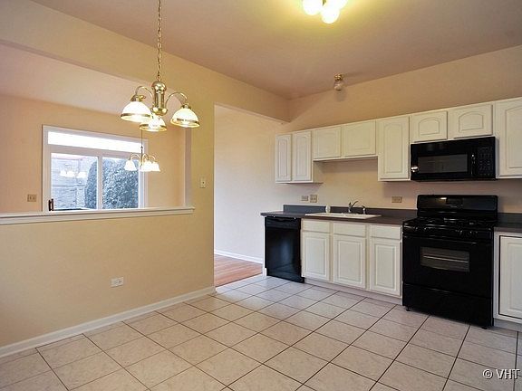 3rd image of 18712 S Kestrel Ave