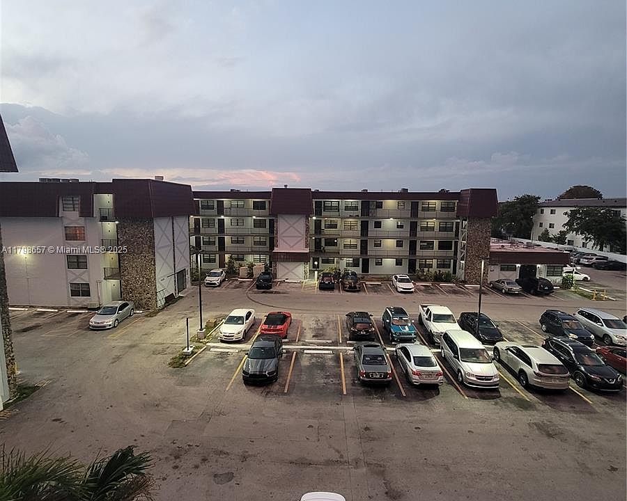 2nd image of 1325 W 68th St APT 417