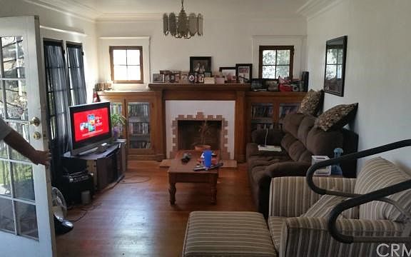 2nd image of 3460 E 5th St