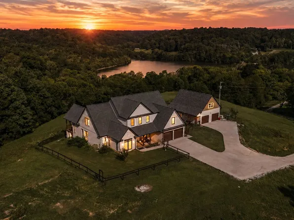 187 Harrison Ln, Manchester, TN 37355