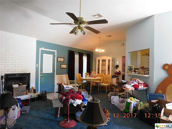 2nd image of 814 Erie Dr