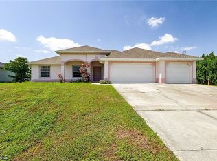 1920 NE 20th Pl, Cape Coral, FL 33909