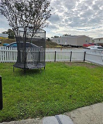 3rd image of 324 Duke Dr APT C