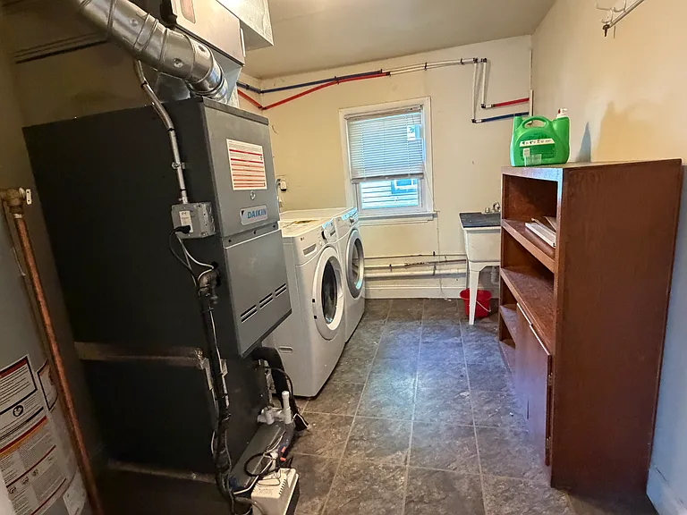 2316 Harris St — Photo 20