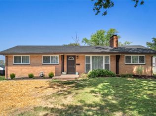 117 Dorchester Dr, Belleville, IL