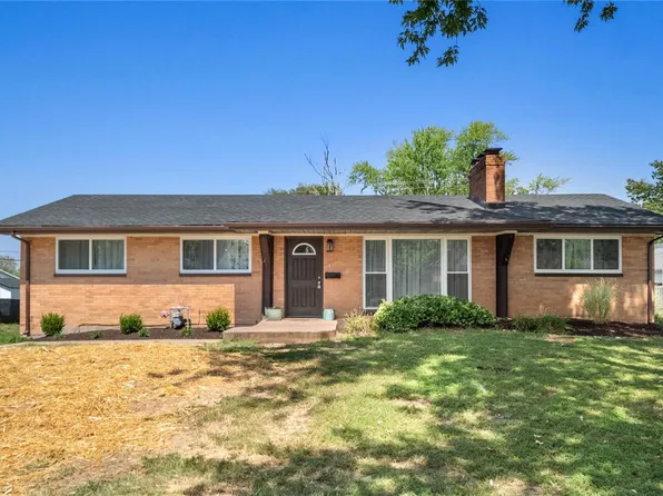 117 Dorchester Dr, Belleville, IL 62223