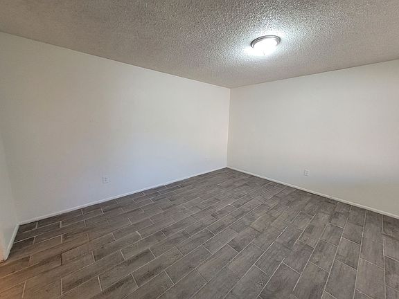4th image of 2630 S Virginia Dr #2630