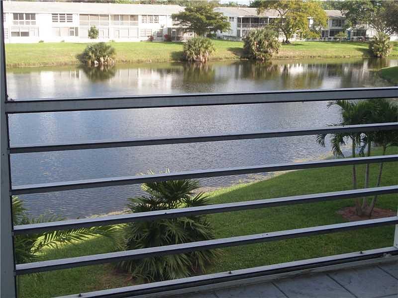 1st image of 3046 N Newport #3046