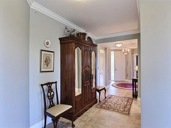 5th image of 5055 N Harbor Dr APT 301