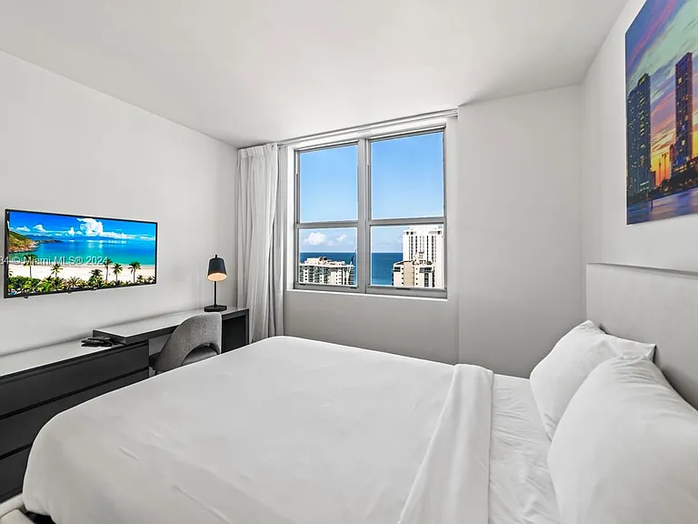 4010 S Ocean Dr #R1601 — Photo 4