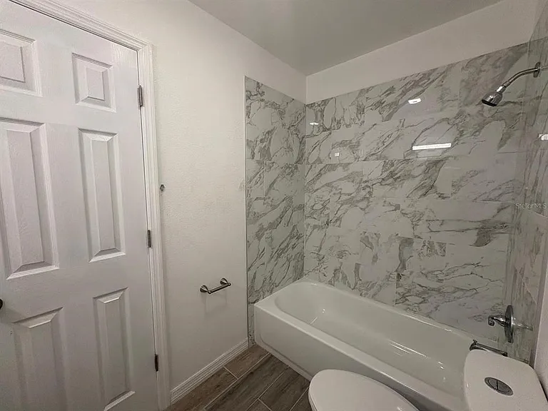 4033 Henley Rd #1707 — Photo 38