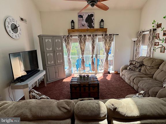 4th image of 1306 Squirrel Rd