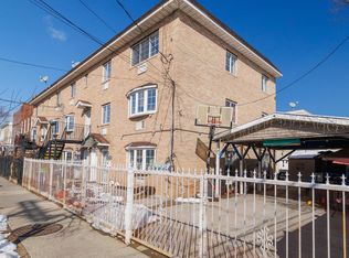 106-55 156th St, Jamaica, NY 11433