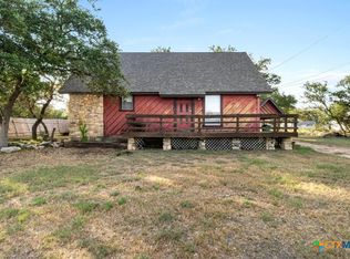 28 Hickory Dr, Morgans Pt Resort, TX 76513