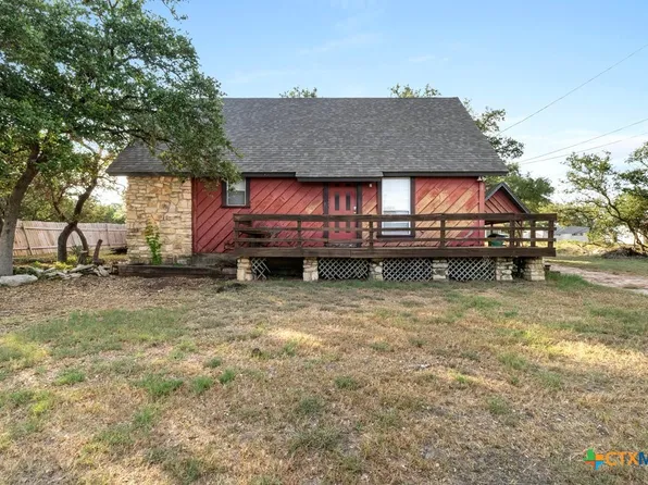 28 Hickory Dr, Morgans Pt Resort, TX 76513