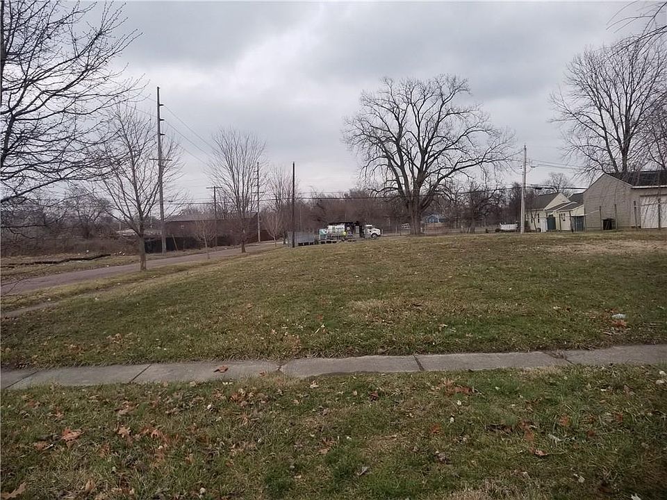 1st image of 1661 N Arsenal Ave