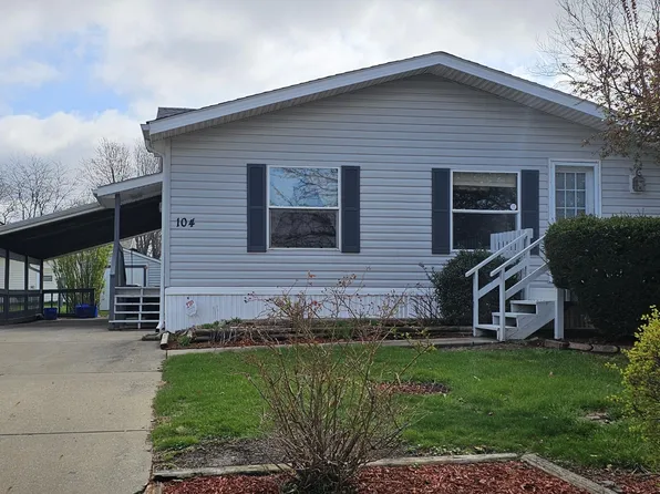 104 S Sycamore St, Wilton, IA 52778