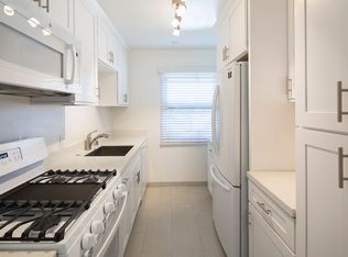 Caravel Apartments, La Jolla, CA 92037