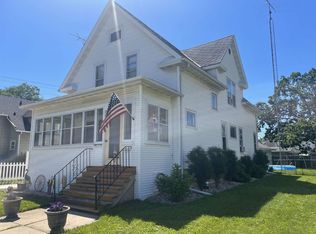 52 E 11th St, Fond Du Lac, WI 54935
