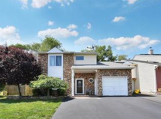 54 Woodland Way, Dayton, NJ