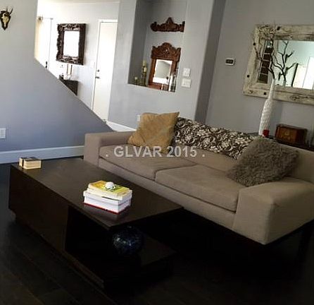 3rd image of 8373 Oppenheimer St
