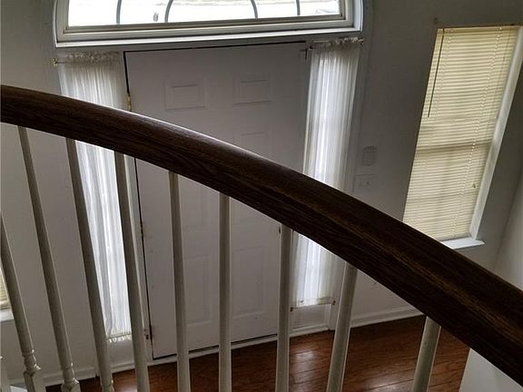 4th image of 7237 Cedar Forest Dr
