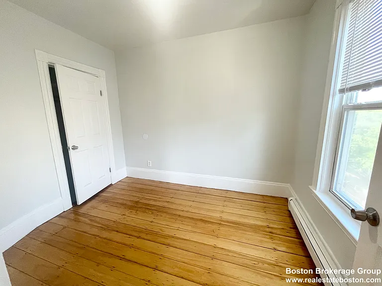 22 Howell St #3 — Photo 5