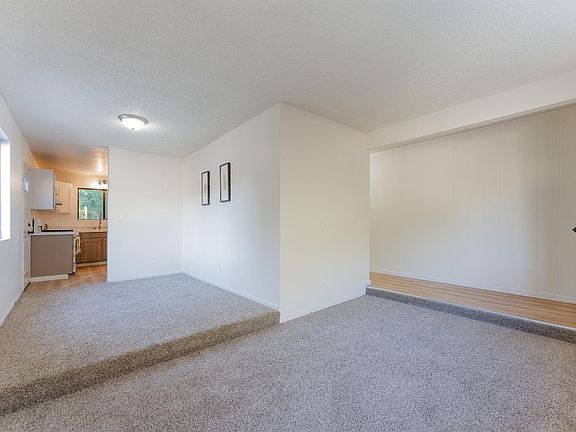 3rd image of 24523 Cypress Drive