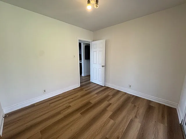 1124 Weber Street East Kitchener — Photo 4