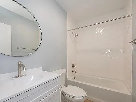 418 N Broadway #418.5 — Photo 20