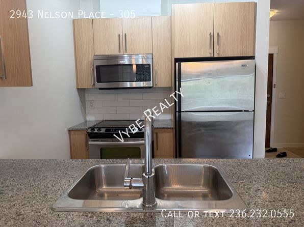 2 bedroom rental in Abbotsford — photo 2