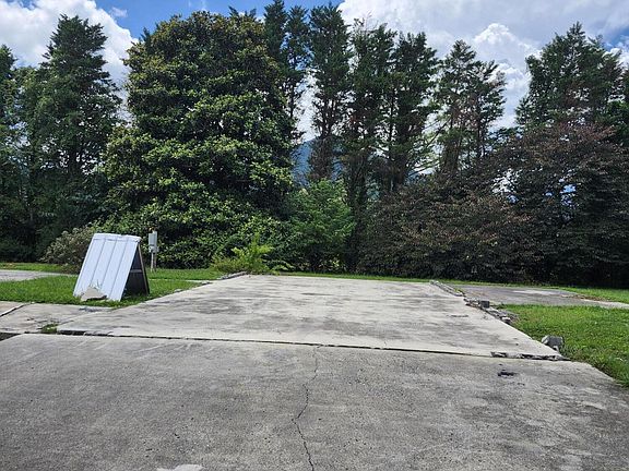 4th image of 3584 Deer Field Cir Lot 32