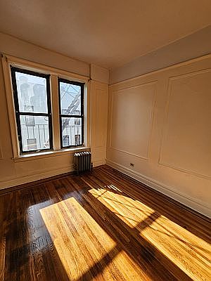 4th image of 444 Jamaica Ave #A19