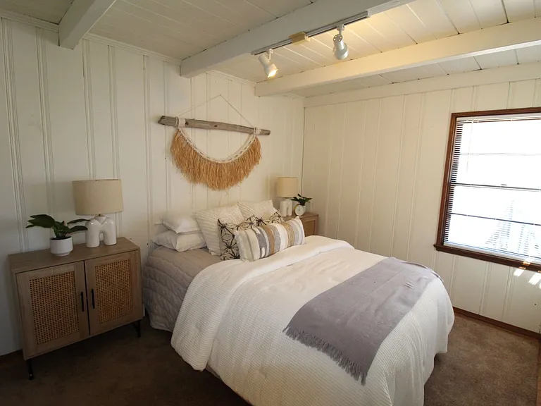 Charming Midtown Ventura Home- 3 Bedroom + 1.75 Bath — Photo 34