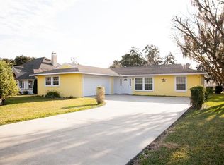 35542 Cedar Ln, Leesburg, FL 34788