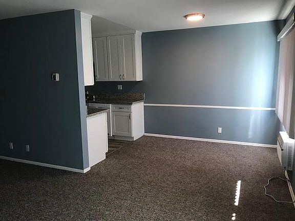 5th image of 4427 Murietta Ave And Moorpark #16