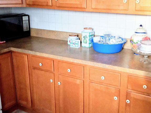 3rd image of 126 Oakley Ave