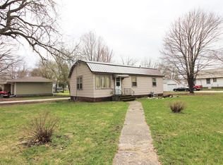 1801 Market St, Gowrie, IA 50543